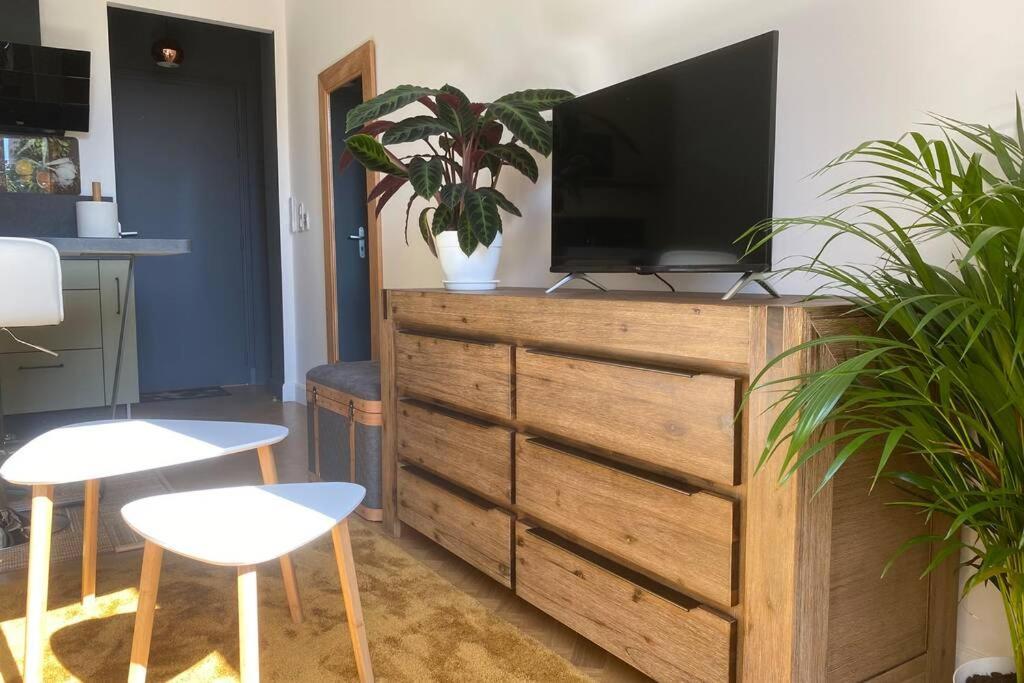 Studio Neuf Et Proche Des Plages De Juan Les Pins Екстериор снимка